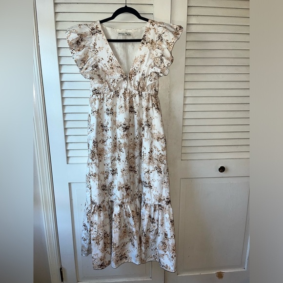 Abercrombie and Fitch Flutter Sleeve Tiered Midi Dress Floral Romantic Small - Picture 2 of 5